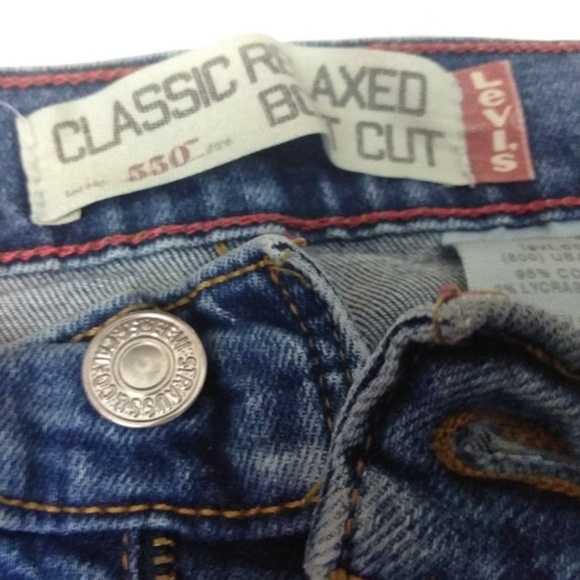 Levi Womens Jeans Size ( 28 X 31 ) 12M 550 Bootcut - Picture 6 of 7